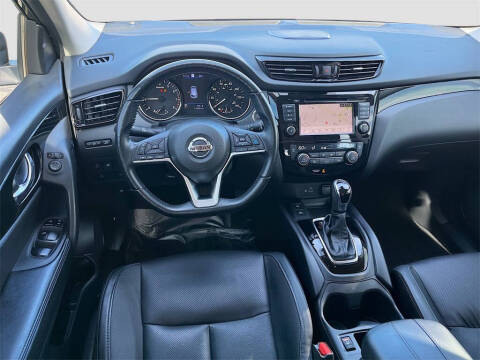 2021 Nissan Rogue Sport SL