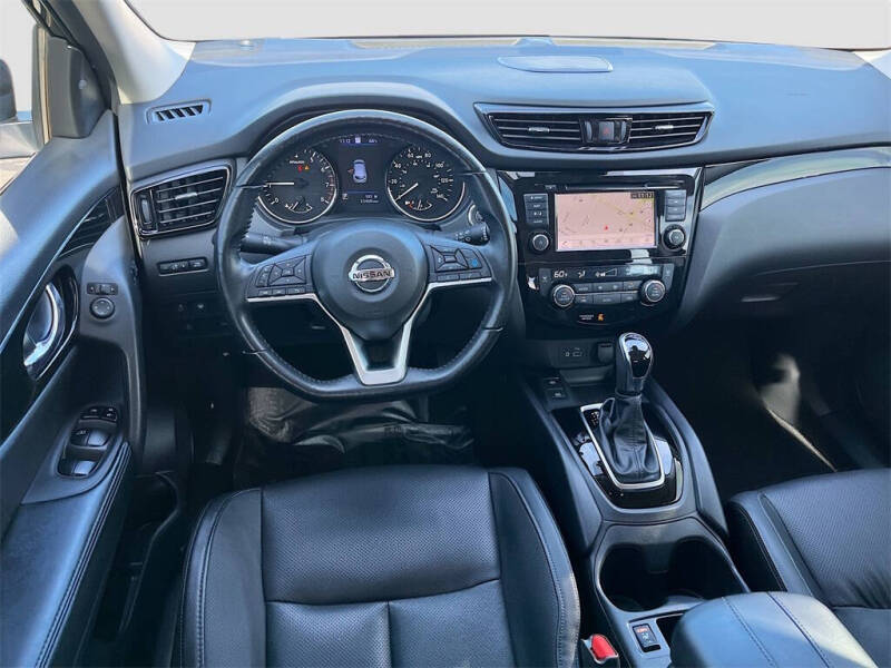 2021 Nissan Rogue Sport SL