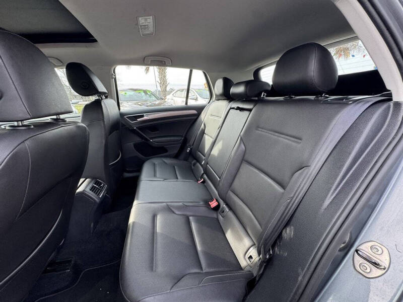 2015 Volkswagen Golf