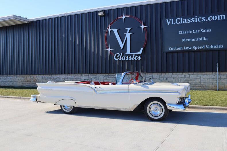 1957 Ford Fairlane