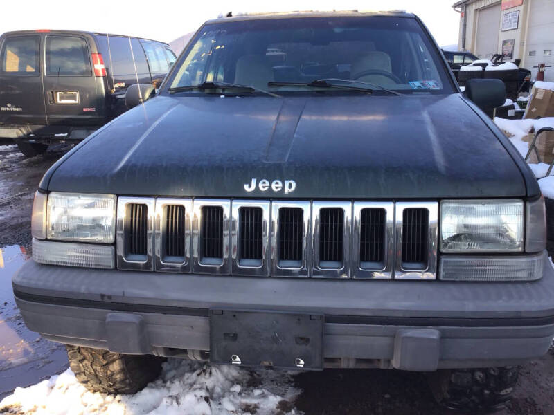 1993 Jeep Grand Cherokee Laredo