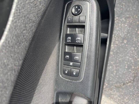 2018 Dodge Charger SXT