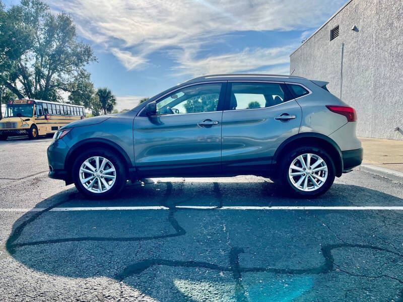 2018 Nissan Rogue Sport SV