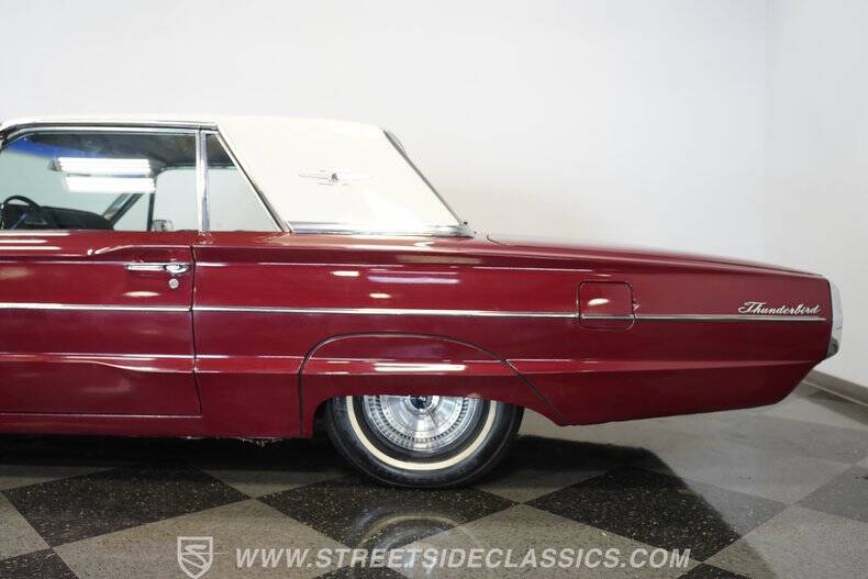 1965 Ford Thunderbird