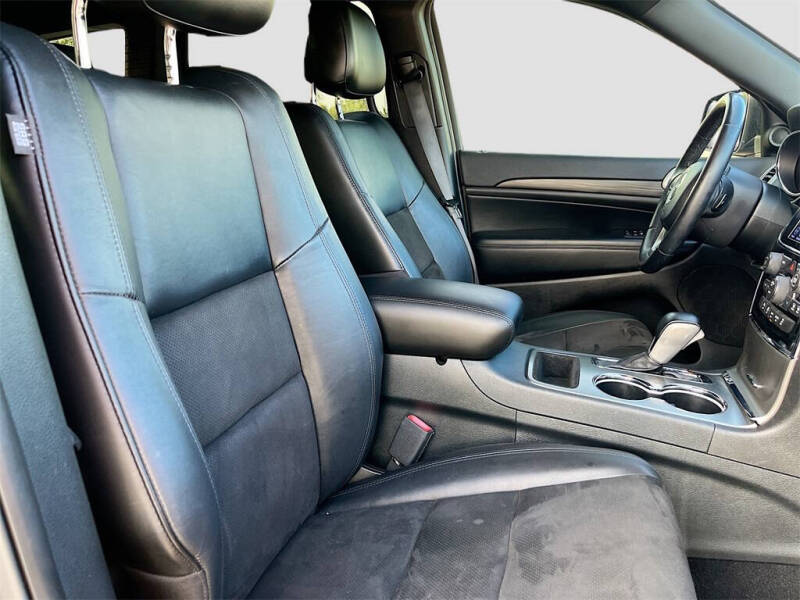 2020 Jeep Grand Cherokee Altitude