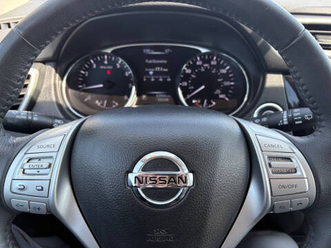 2016 Nissan Rogue SL