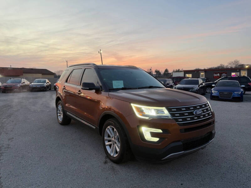 2017 Ford Explorer XLT