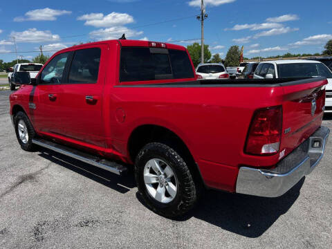 2017 RAM 1500 SLT
