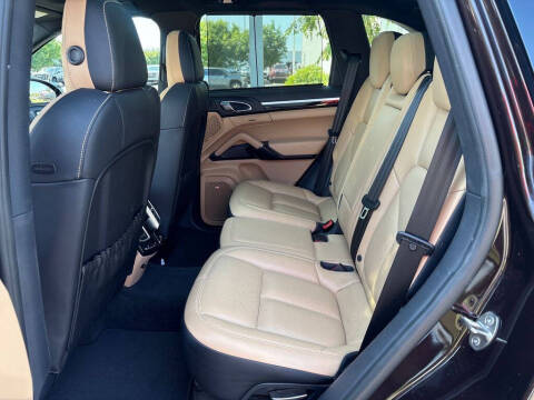 2016 Porsche Cayenne