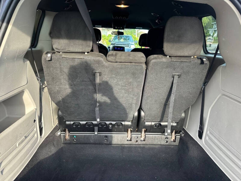 2015 Dodge Grand Caravan American Value Package