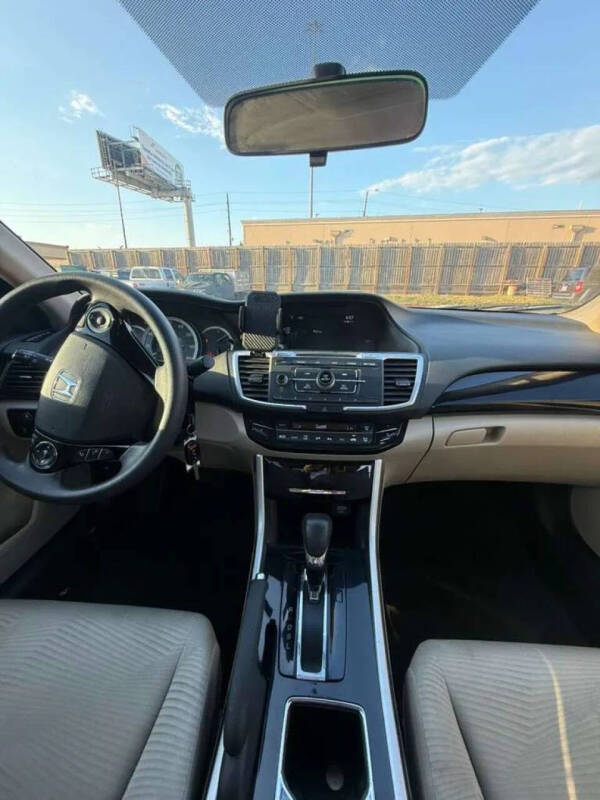 2016 Honda Accord LX