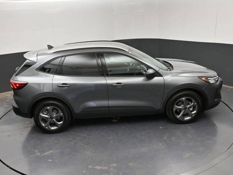 2025 Ford Escape Hybrid ST-Line