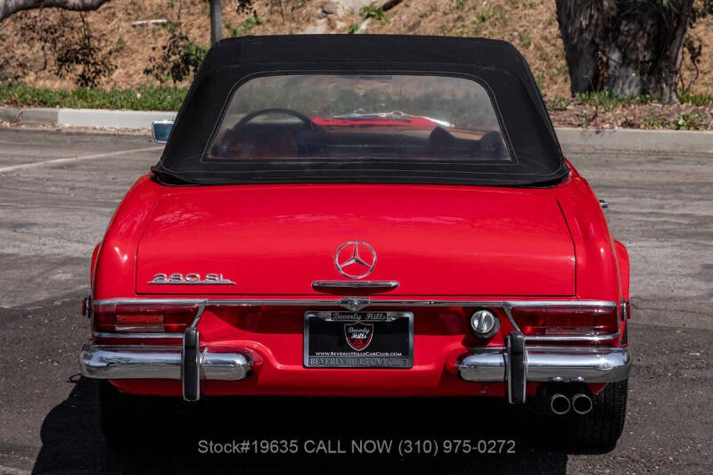 1970 Mercedes-Benz 280-Class