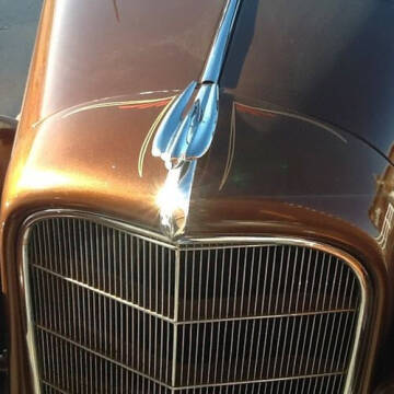 1933 Oldsmobile Custom Cruiser