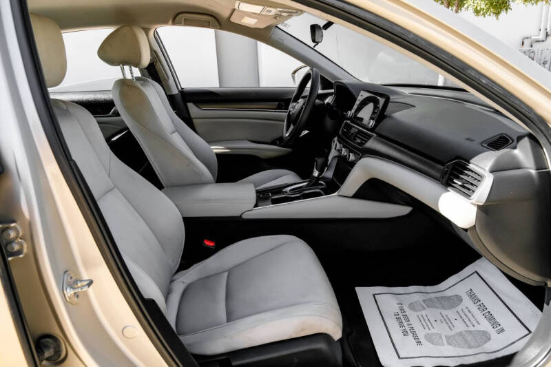 2019 Honda Accord LX