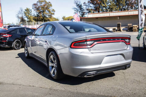 2016 Dodge Charger SXT