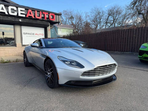 2017 Aston Martin DB11