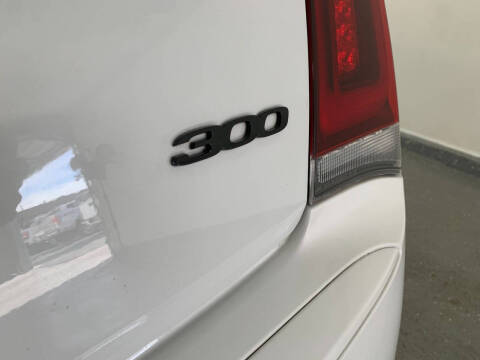 2019 Chrysler 300 Touring