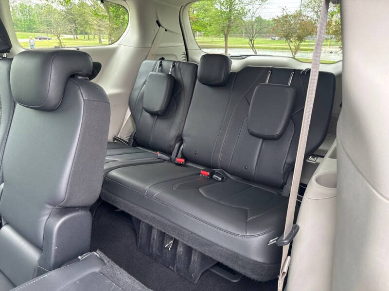 2019 Chrysler Pacifica Touring L Plus