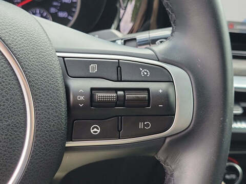2023 Kia K5 EX
