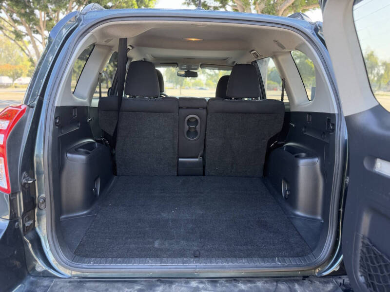 2012 Toyota RAV4 Sport