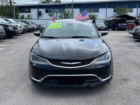 2015 Chrysler 200 C