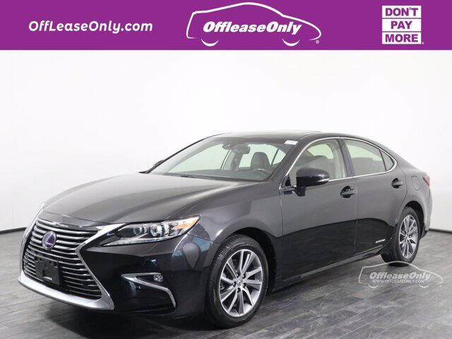 2017 Lexus ES 300h