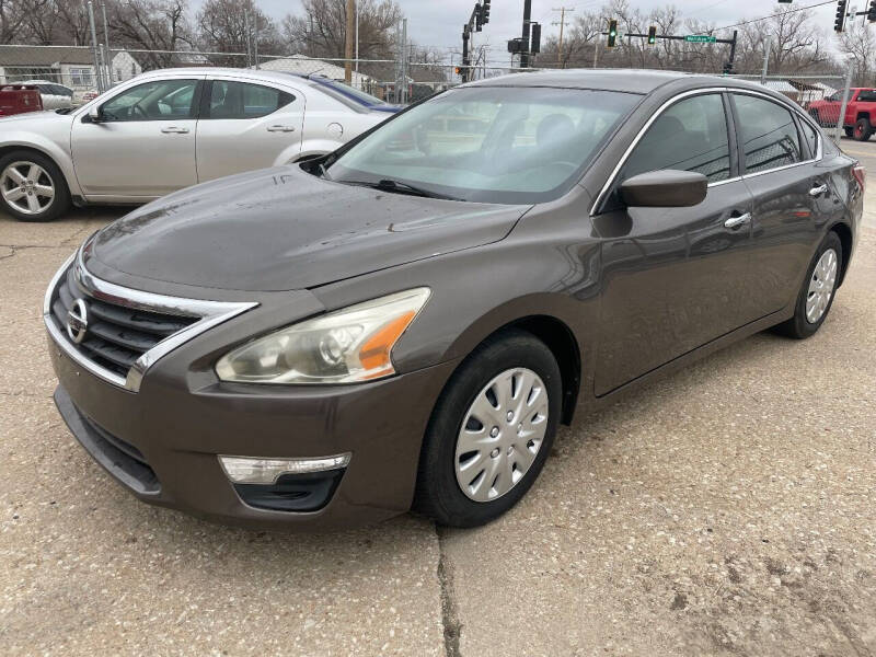 2013 Nissan Altima for sale at Wichita Car Connect LLC in Wichita KS