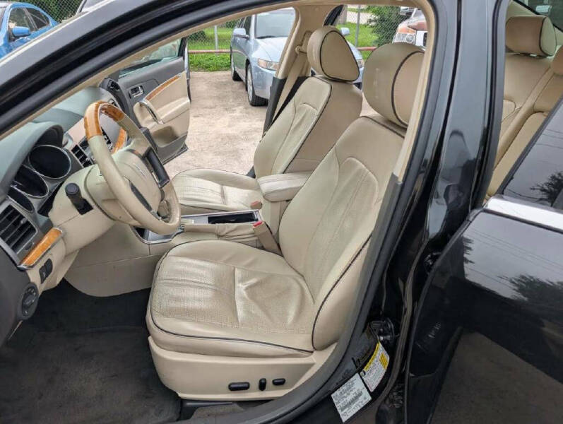 2011 Lincoln MKZ