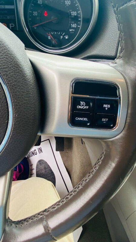 2011 Jeep Grand Cherokee Laredo X