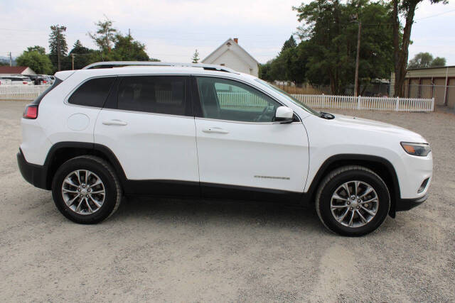 2019 Jeep Cherokee for sale at Jennifer's Auto Sales & Service in Spokane Valley, WA