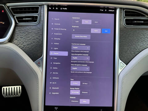 2013 Tesla Model S Performance