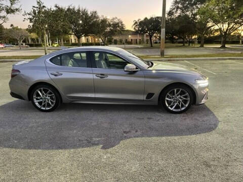 2022 Genesis G70 2.0T