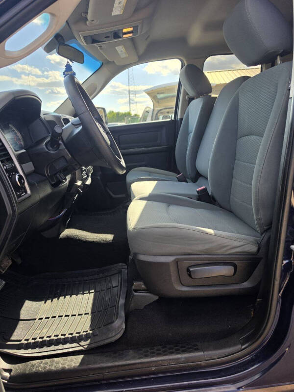 2017 RAM 1500 Express