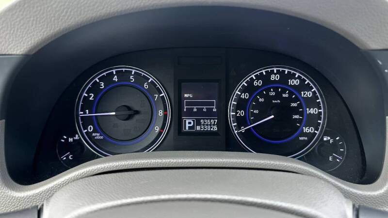 2012 Infiniti G37 Sedan x