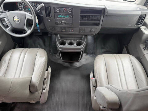 2019 Chevrolet Express 2500