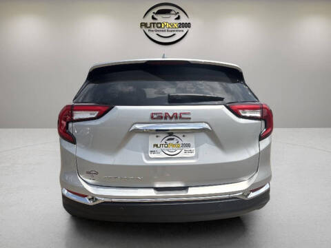 2022 GMC Terrain SLT