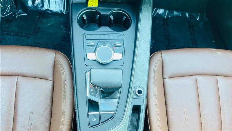 2019 Audi A4 quattro Premium Plus 45 TFSI