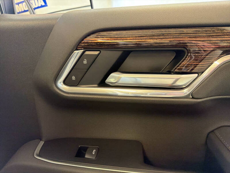 2026 GMC Sierra 1500 Elevation Standard