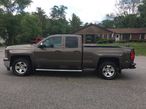 2014 Chevrolet Silverado 1500 for sale at Lou Rivers Used Cars in Palmer MA