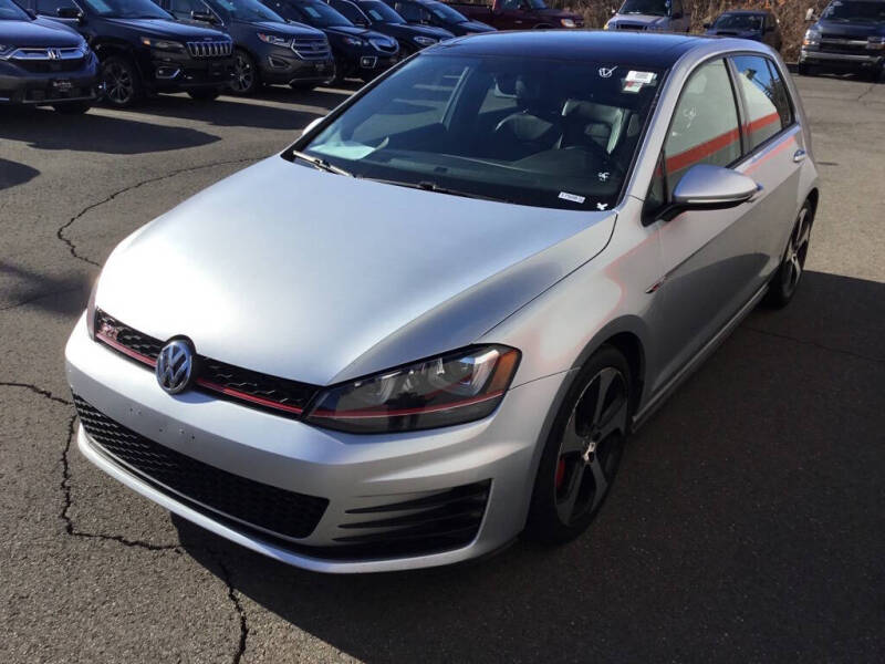 2017 Volkswagen Golf GTI SE
