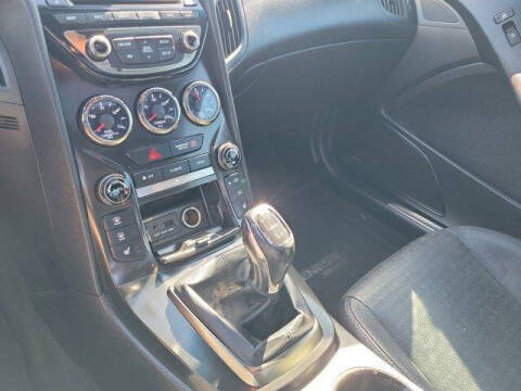 2013 Hyundai Genesis Coupe 3.8 Track