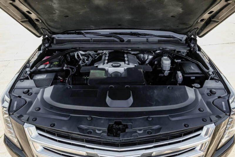 2016 Cadillac Escalade Platinum