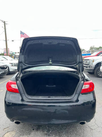 2012 Infiniti M37