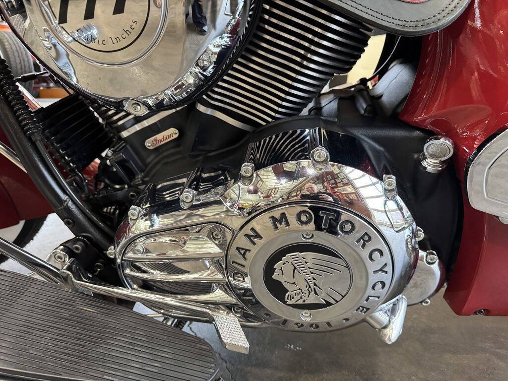 2014 Indian Motorcycle® Chieftain™ Indian Motorc 8