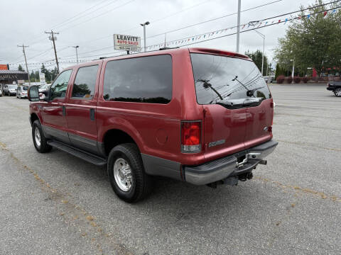 2004 Ford Excursion XLT