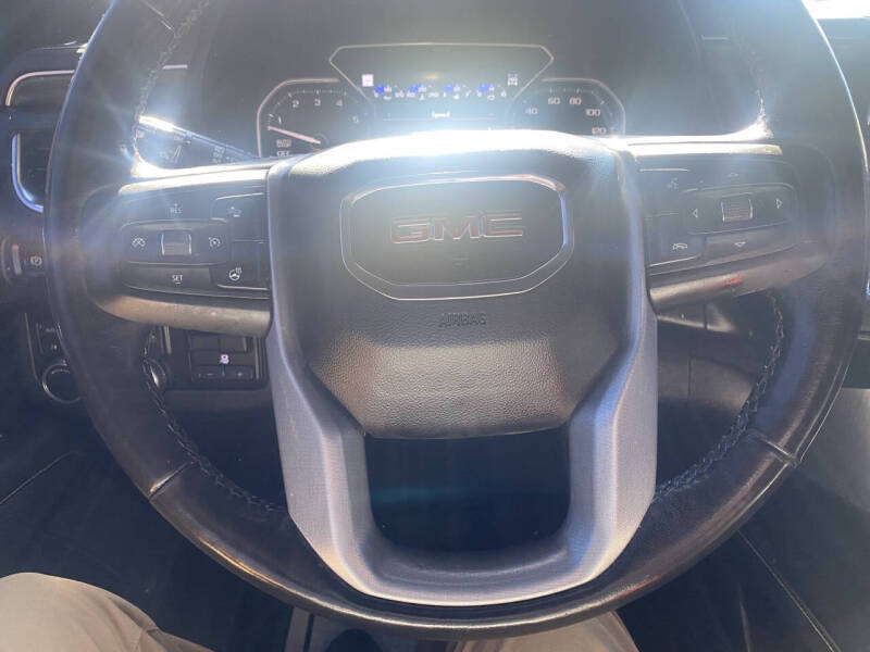 2021 GMC Yukon SLT