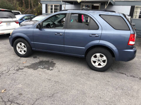 2005 Kia Sorento for sale at J & J Autoville Inc. in Roanoke VA