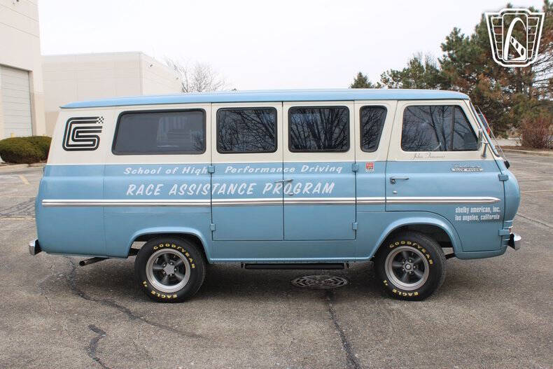 1967 Ford E-150