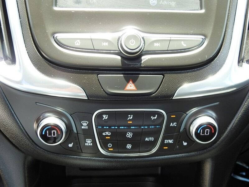 2019 CHEVROLET Equinox SUV / Crossover - $15,900